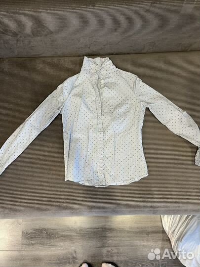 Продаются классические женские вещи