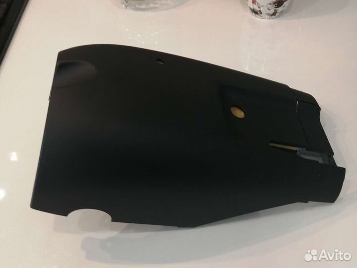 Кожух рулевой колонки нижний