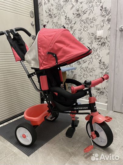 Детский велосипед трехколесный с ручкой