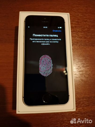 iPhone SE(2016) 64gb