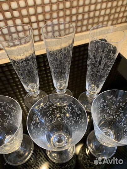Бокалы для вина и шампанского