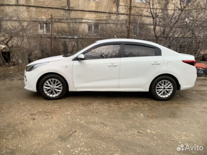 Капот на kia rio 4