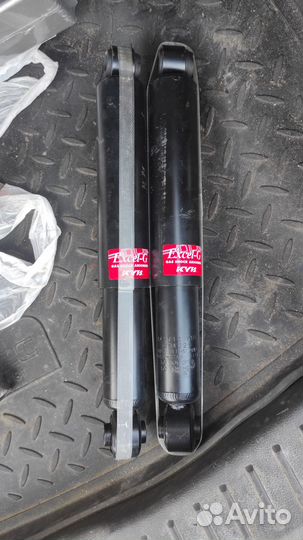 Амортизаторы на nissan pathfinder 349112