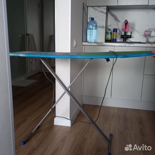 Встраиваемая гладильная доска