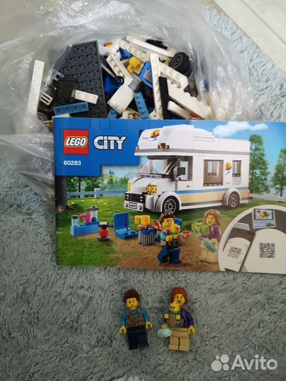 Lego City 60283 отпуск в доме
