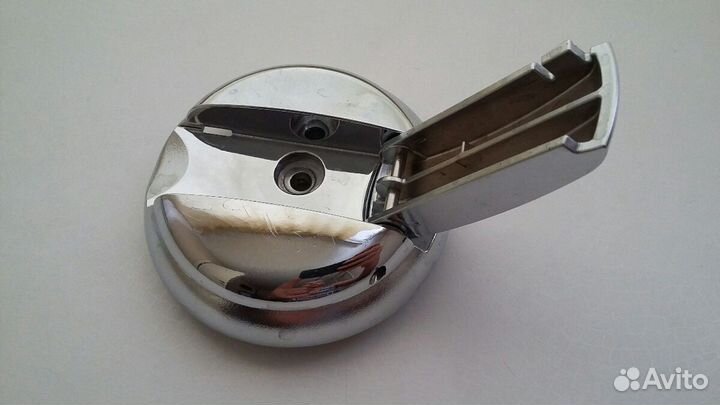 Натяжитель ремня 