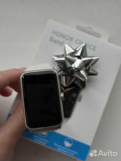 Смарт часы honor