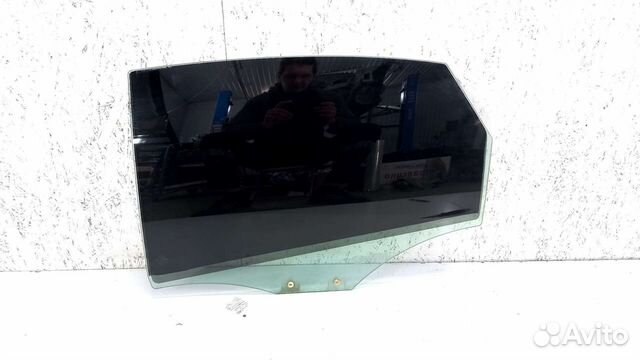 Стекло задней левой двери Audi a6 c7 Quattro