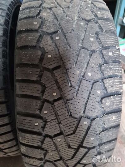 Pirelli Ice Zero 235/45 R17