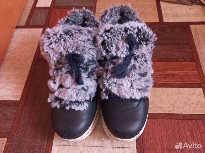 Ботинки зимние 39 размер
