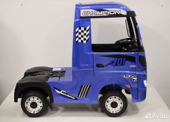 Электромобиль грузовик Actros