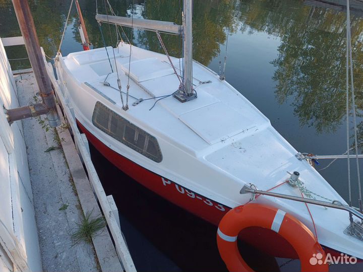 Яхта ассоль