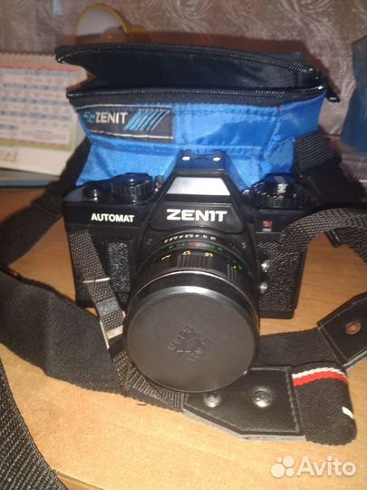 Пленочный фотоаппарат зенит