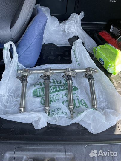 Топливная рампа(форсунки) на A,B,CLA,GLA