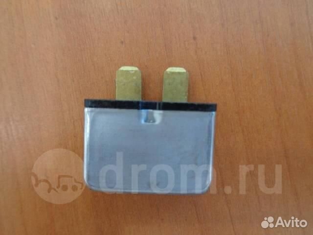 Предохранитель VW Passat (B6) 2005-2010