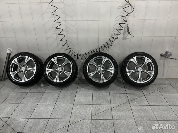 R18 Goform GH-18 235/45, PCD 5x114.3 DIA 71