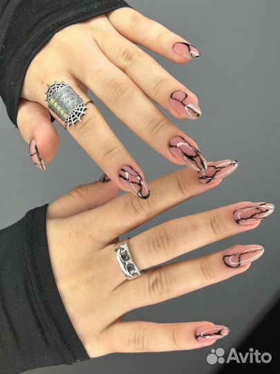 Нужна модель на наращивание ногтей