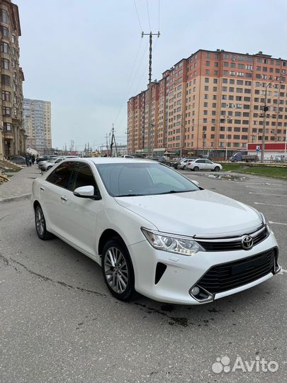 Toyota Camry 2.5 AT, 2015, 216 000 км