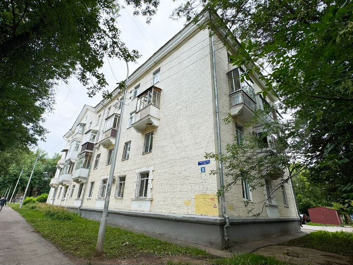 3-к. квартира, 81 м², 3/4 эт.