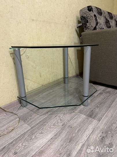 Стеклянная тумба