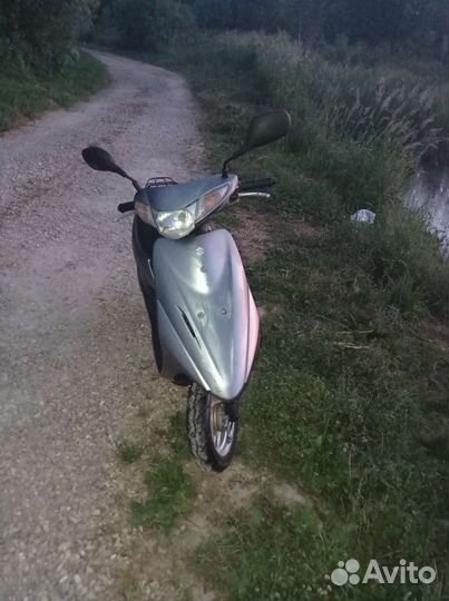 Suzuki address v50