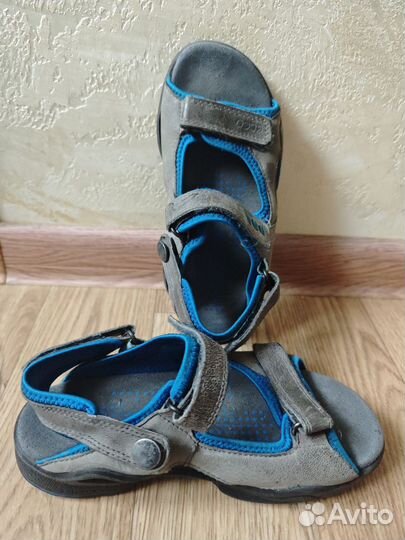 Сандалии Ecco 33