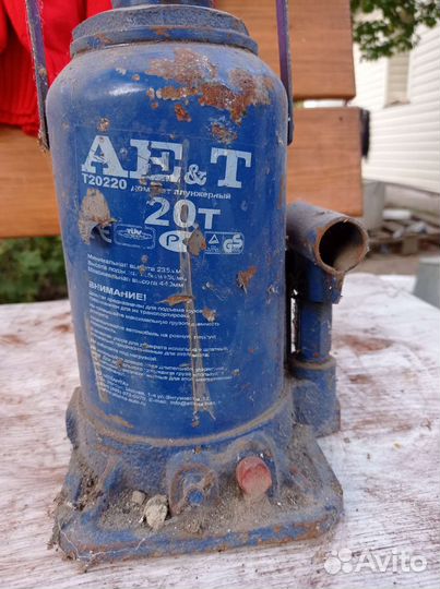 Домкрат гидравлический 20 тонн