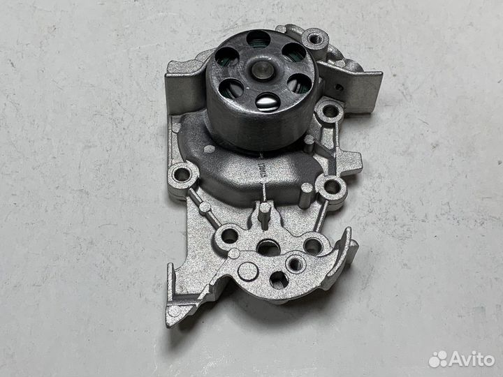 Водяной насос 1.2 D4F Renault ан-г 210101832R