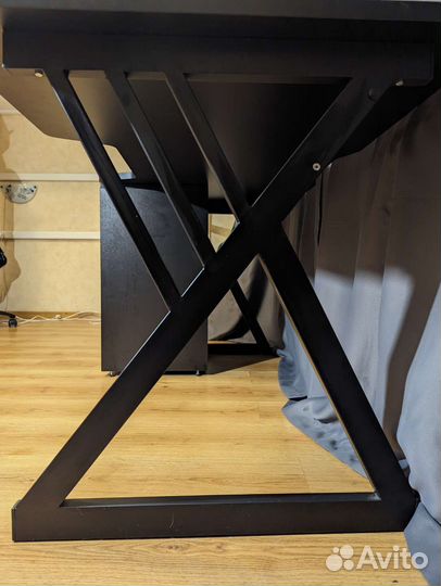 Игровой стол