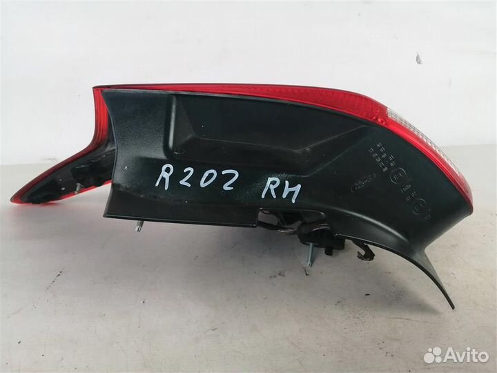 Фонарь задний правый Ford Focus 3 2011