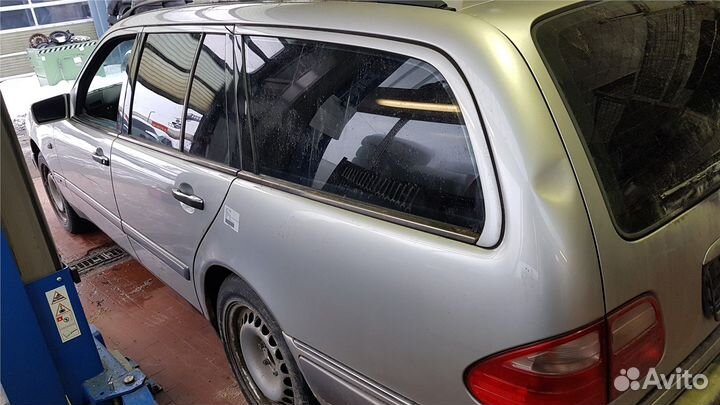 Разбор на запчасти Mercedes E W210 1995-2002