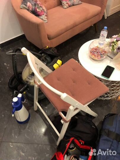 Химчистка мягкой мебели/дивана/ковра и др на дому