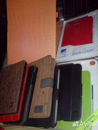 Чехлы для планшетов