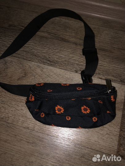 Поясная сумка бананка