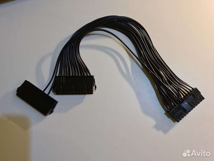 Синхронизатор пуска двух блоков питания