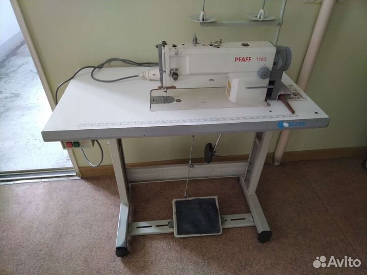 Швейная машина pfaff