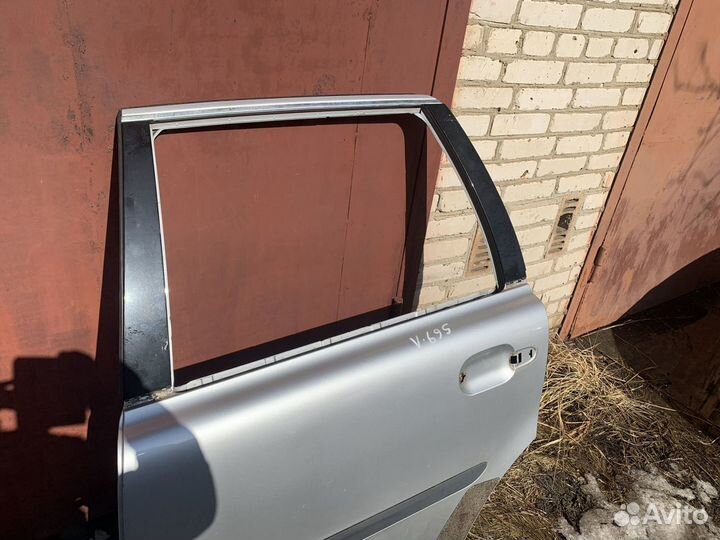Volvo XC90 дверь задняя левая серебро
