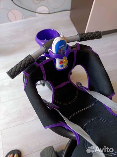 Трехколесный велосипед с родительской ручкой