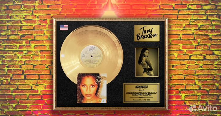 Toni Braxton – Secrets золотой винил в рамке