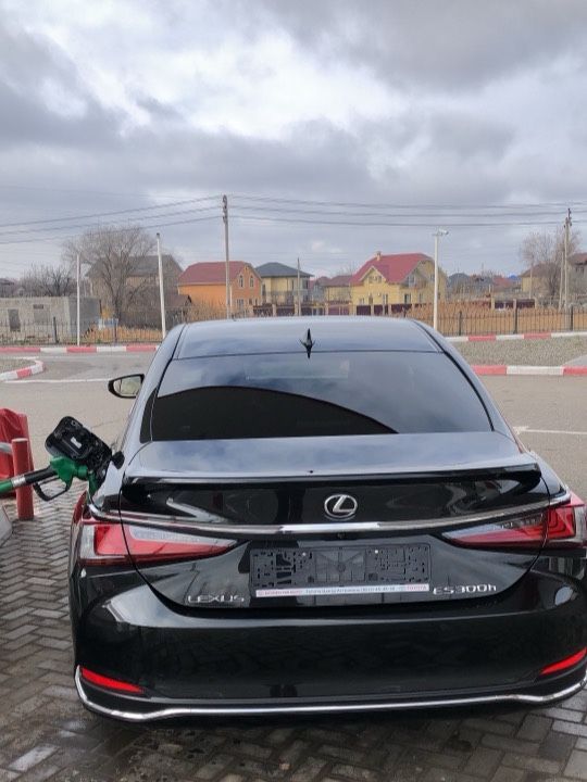 Lexus ES: фото владельца