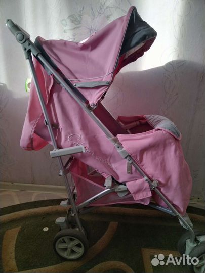 Прогулочная коляска