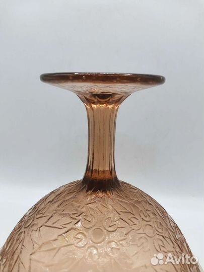 Ваза на ножке Конфетница Розовое стекло Неман СССР