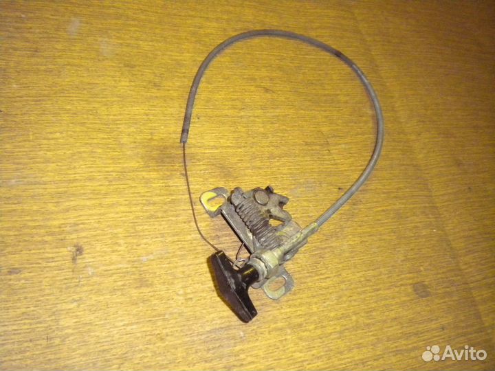 Замок капота москвич 412