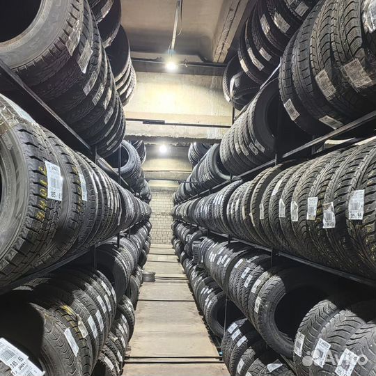 Kumho WinterCraft SUV Ice WS31 215/70 R16 102H