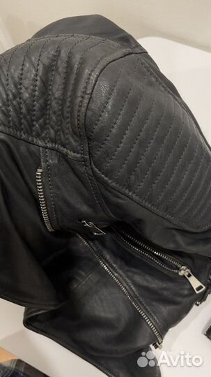 Бомбер куртка ветровка парка