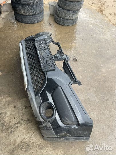 Передний бампер renault sandero stepway 2