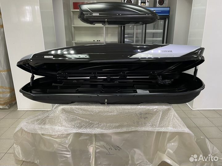 Автобокс Voyage 500л 218см двухцветный Черный с Х