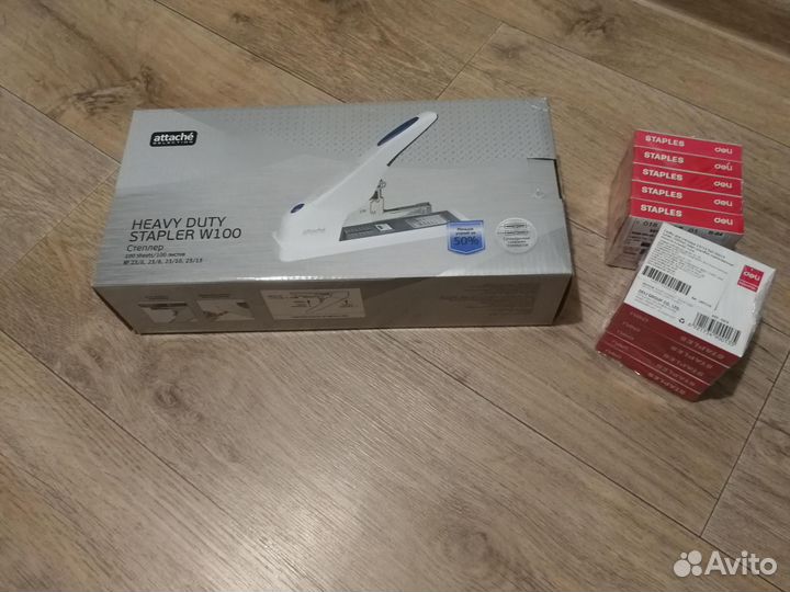 Мощный степлер
