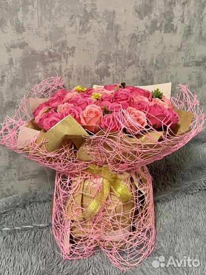 Букет из мыльных роз 49 штук