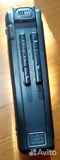 Кассетный диктофон Sanyo